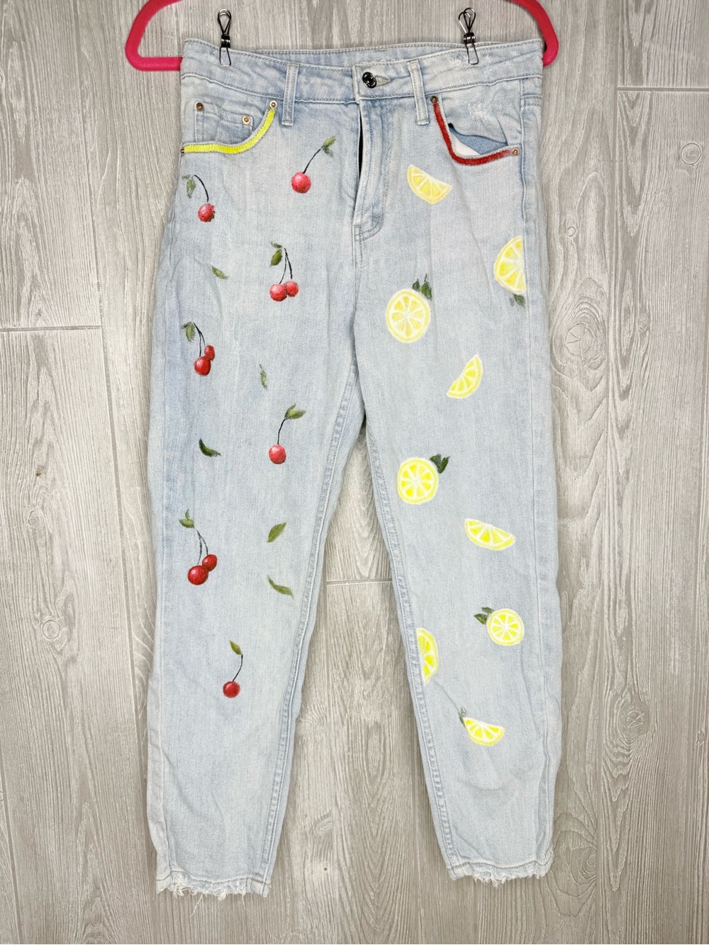 Wild fable diy hand painted lemon and cherry light wash blue denim jeans 2